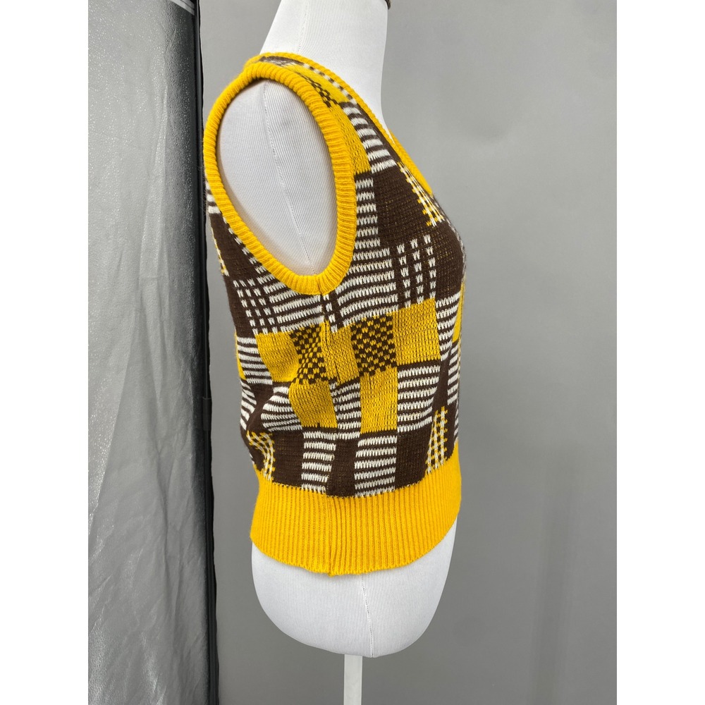 Ship 'n Shore Sweater Vest Women S Vintage 70s Yellow Brown Plaid Knit Geometric - Picture 4 of 13